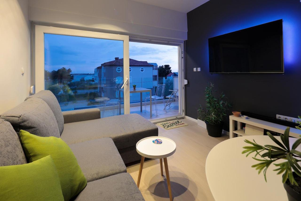 Apartment Alan 2 ヴーシ エクステリア 写真